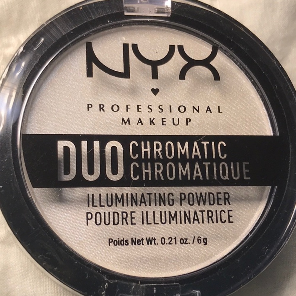 NYX Glam Shadow and Shimmer Collection - Picture 3 of 9